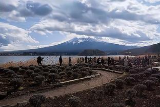 迪马：皮奥利&伊塔利亚诺是那不勒斯新帅首选，孔蒂处于待命状态